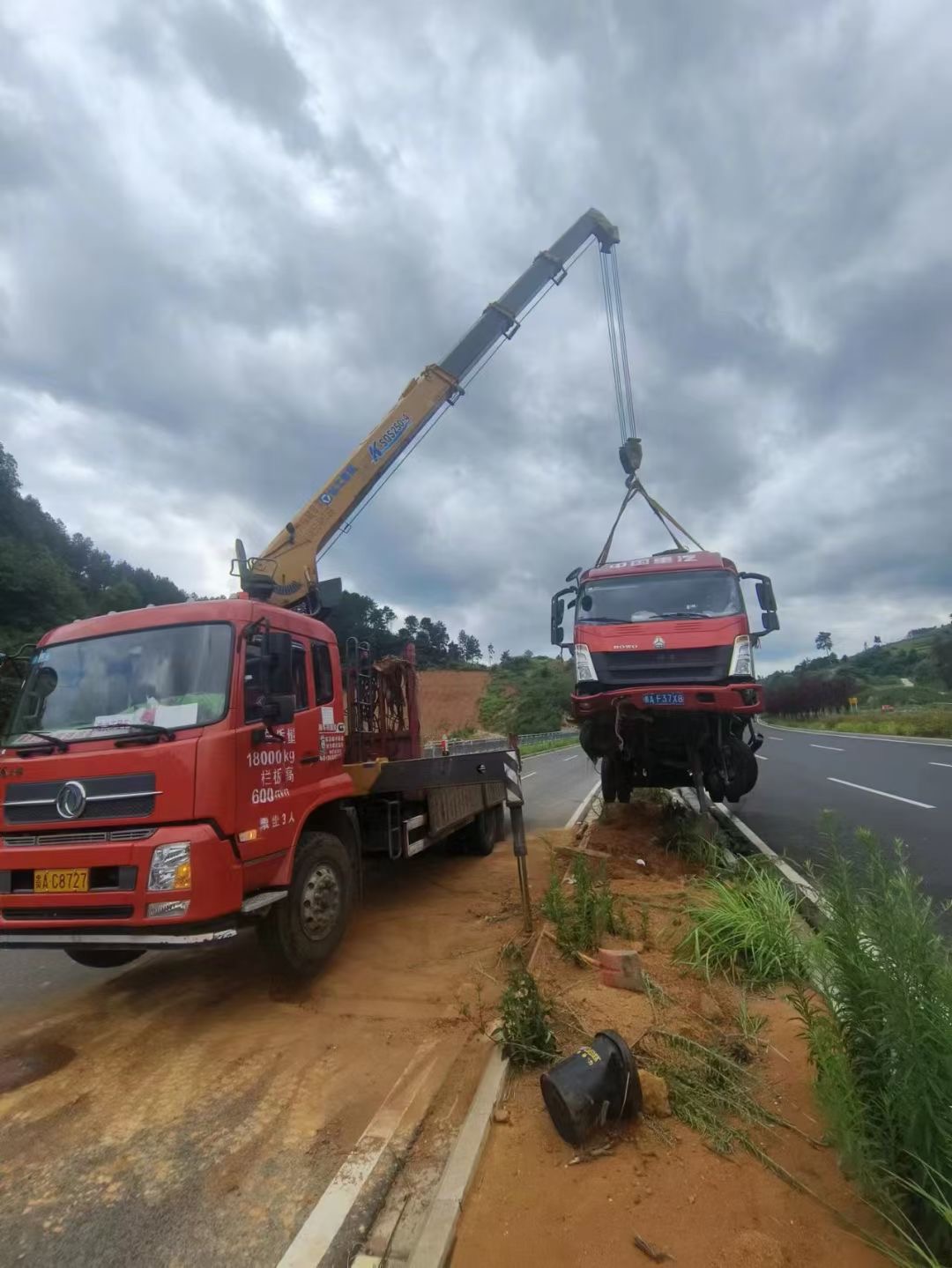 秀峰区吊车出租公司在日常生活中对吊车要怎样检查